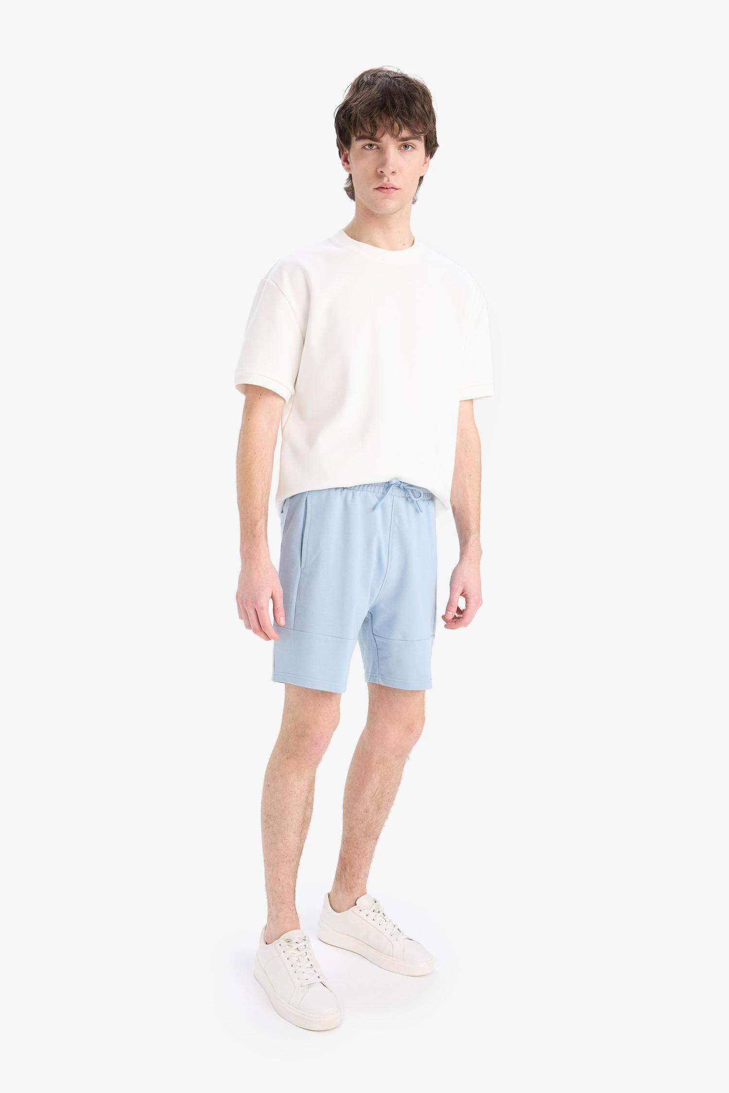 Slim Fit Super Skinny Hem Shorts
