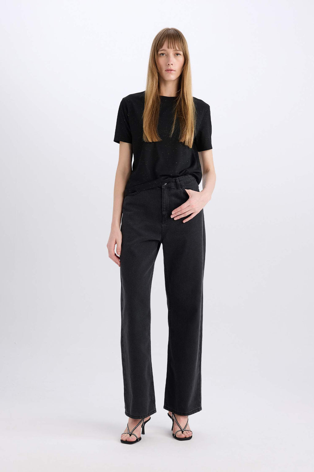 Relax Fit Crew Neck Short Sleeve T-Shirt