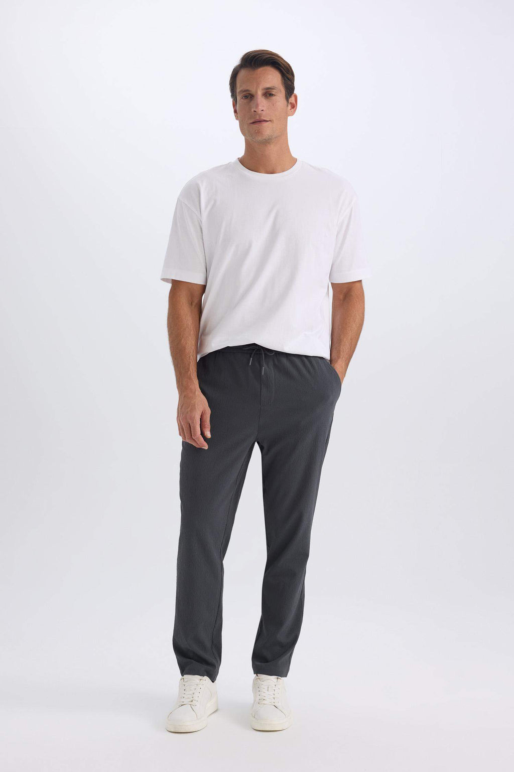 Relax Fit Comfortable Cut Straight Leg Cristed Summer Fabric Pants