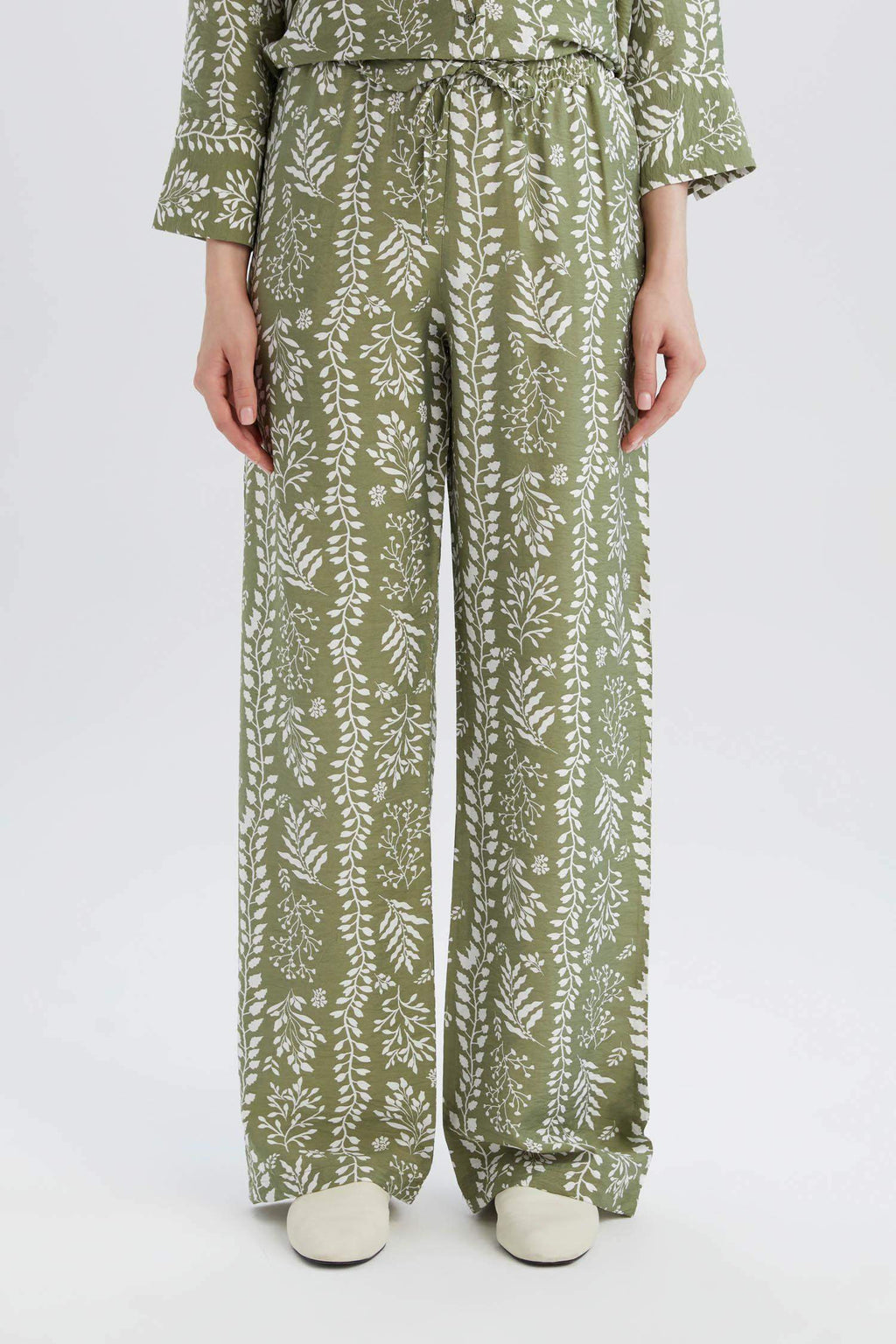 Wide Leg Patterned High Casual Trousers