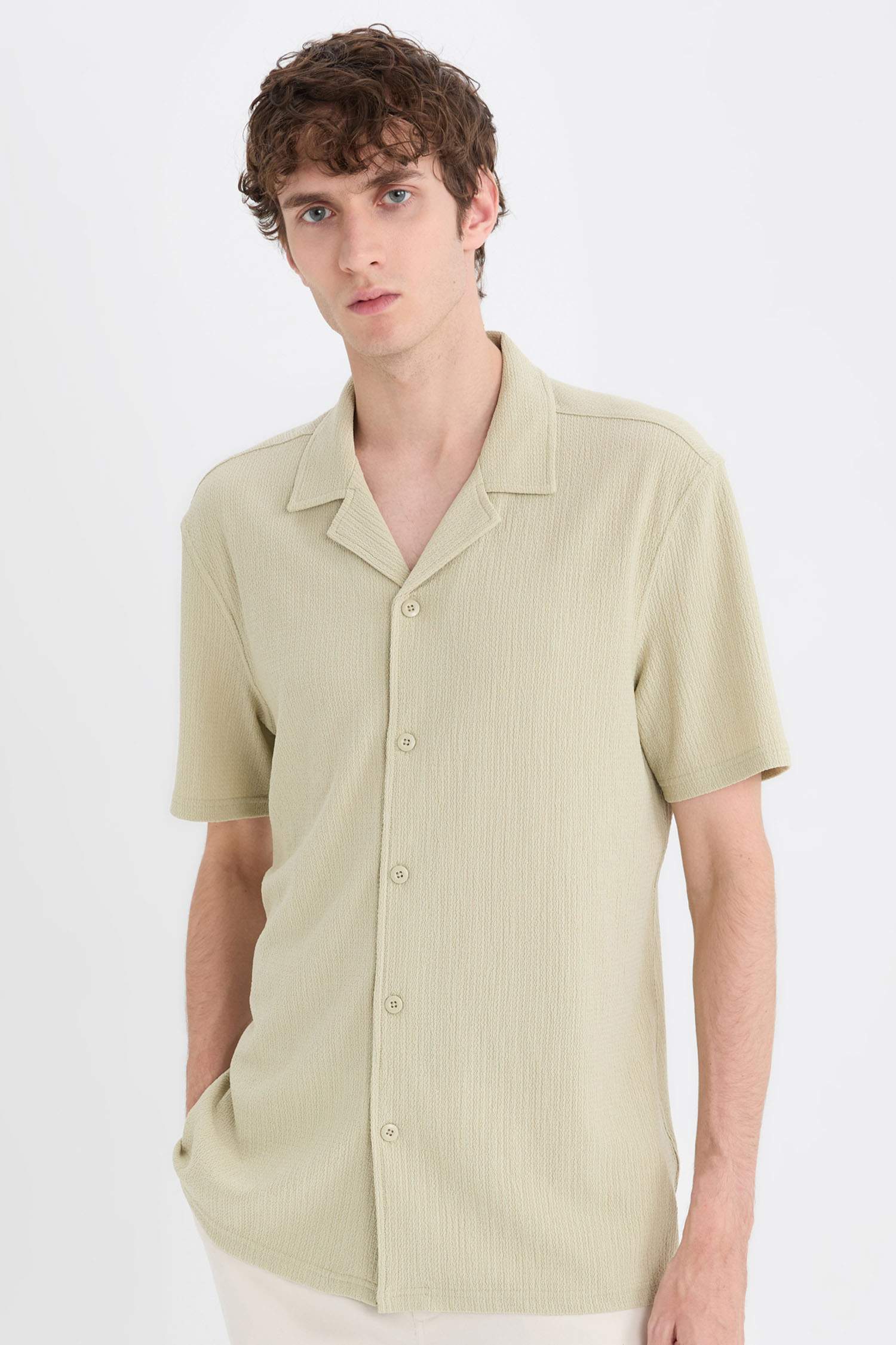 Modern Fit Polo Collar Textured Combed Cotton Short Sleeve Shirt
