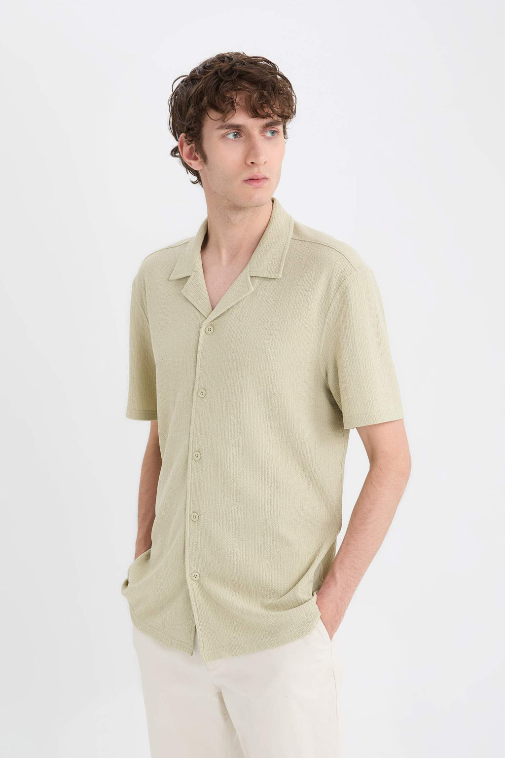 Modern Fit Polo Collar Textured Combed Cotton Short Sleeve Shirt