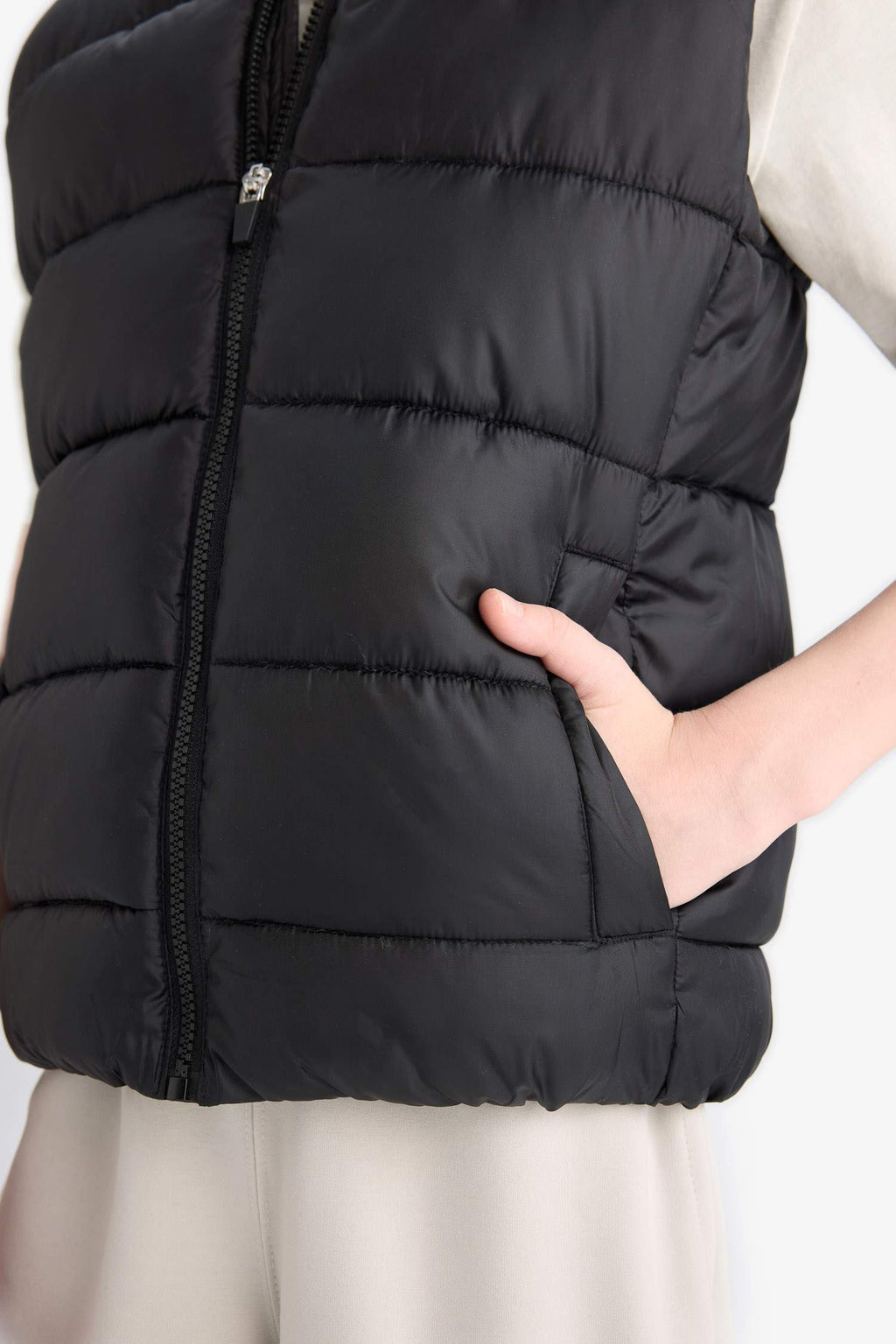 Boys Water Repellent Hooded Vest