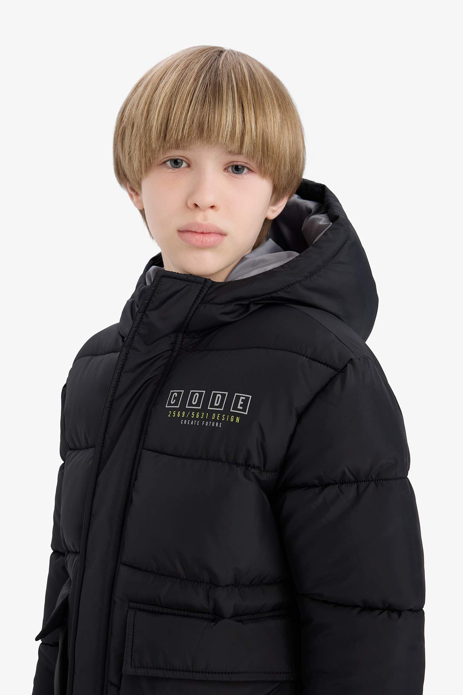 Boys Waterproof Hooded Back Printed Zippered Puffer Jacket