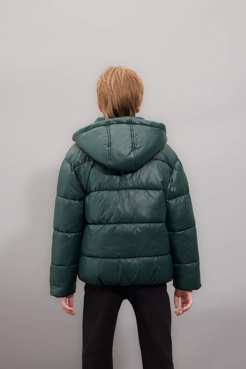 Boys Waterproof Hooded Zippered Pocket Puffer Jacket