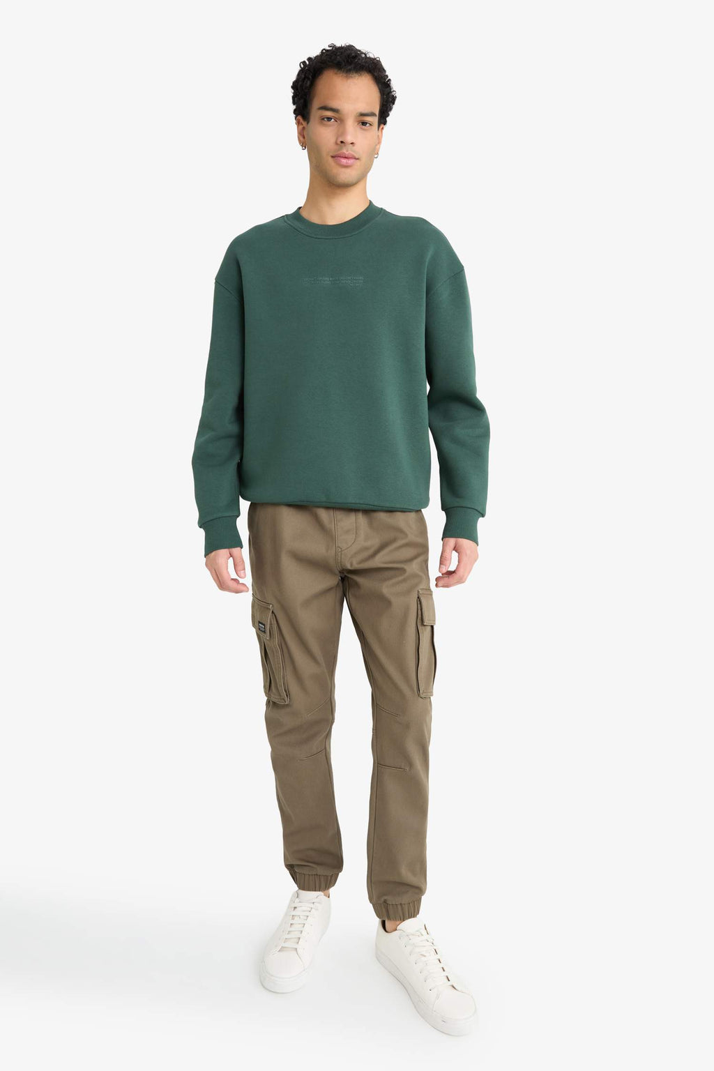 Regular Jogger With Cargo Pocket Trousers