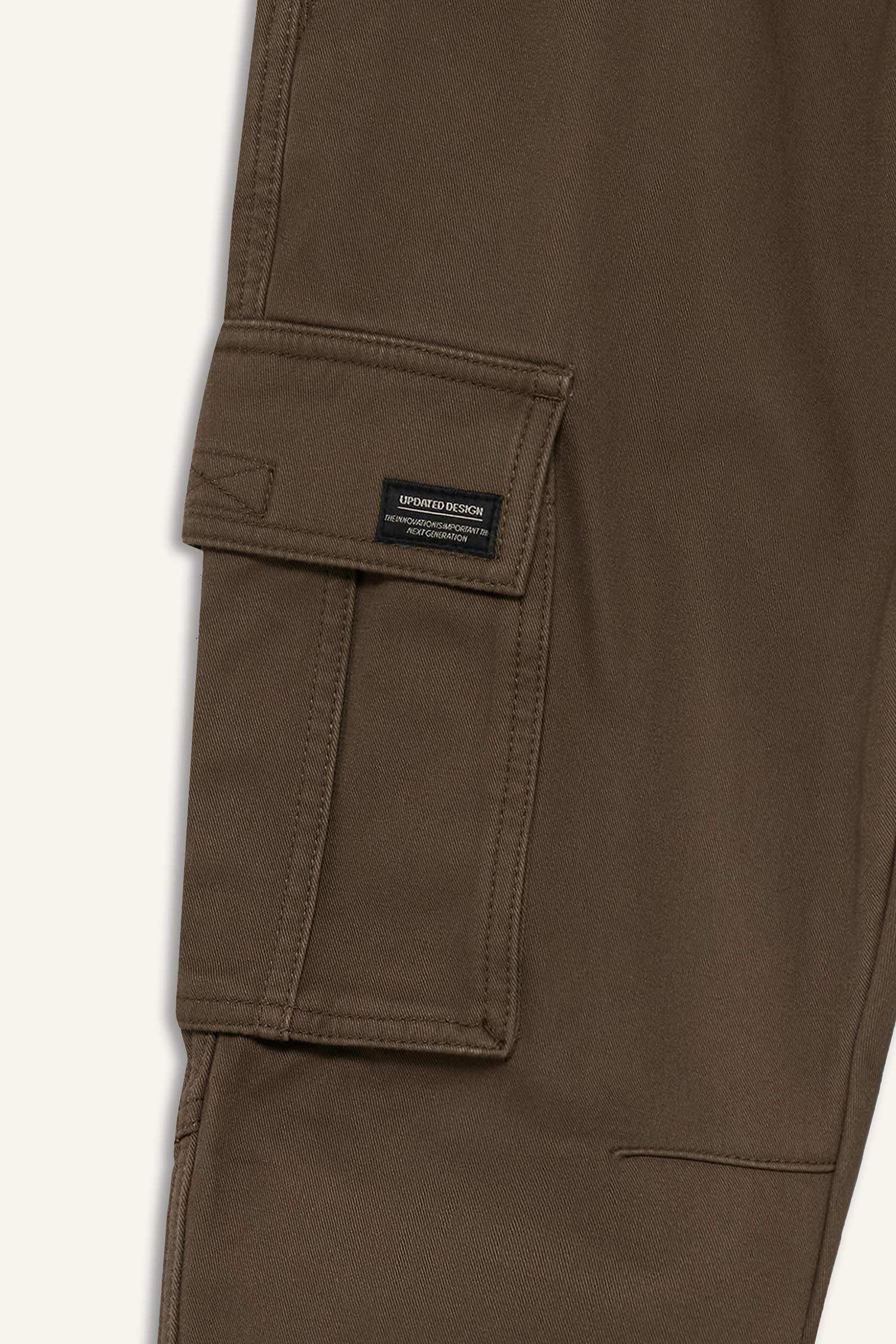 Regular Jogger With Cargo Pocket Trousers