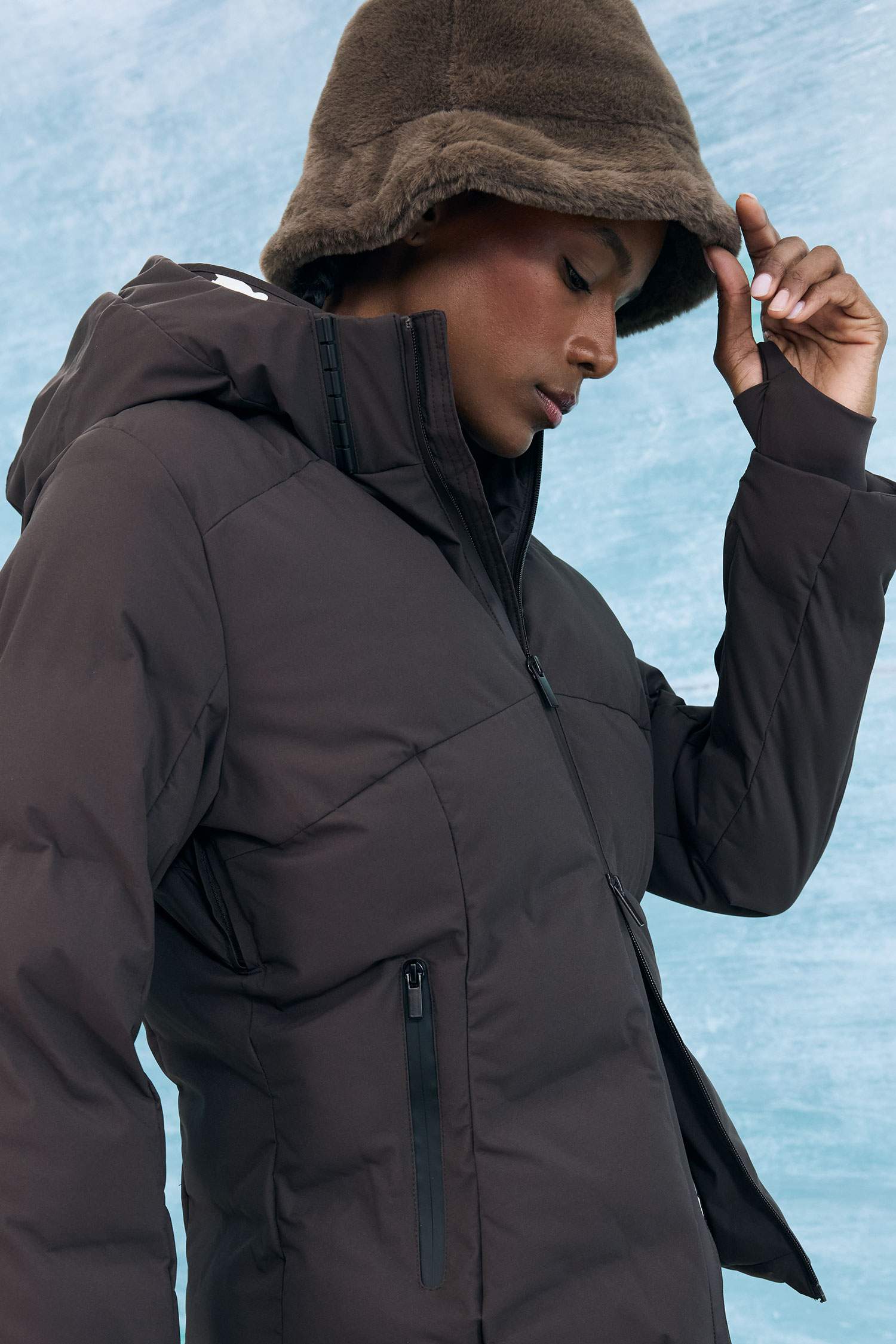 Women's Plush Bucket Hat