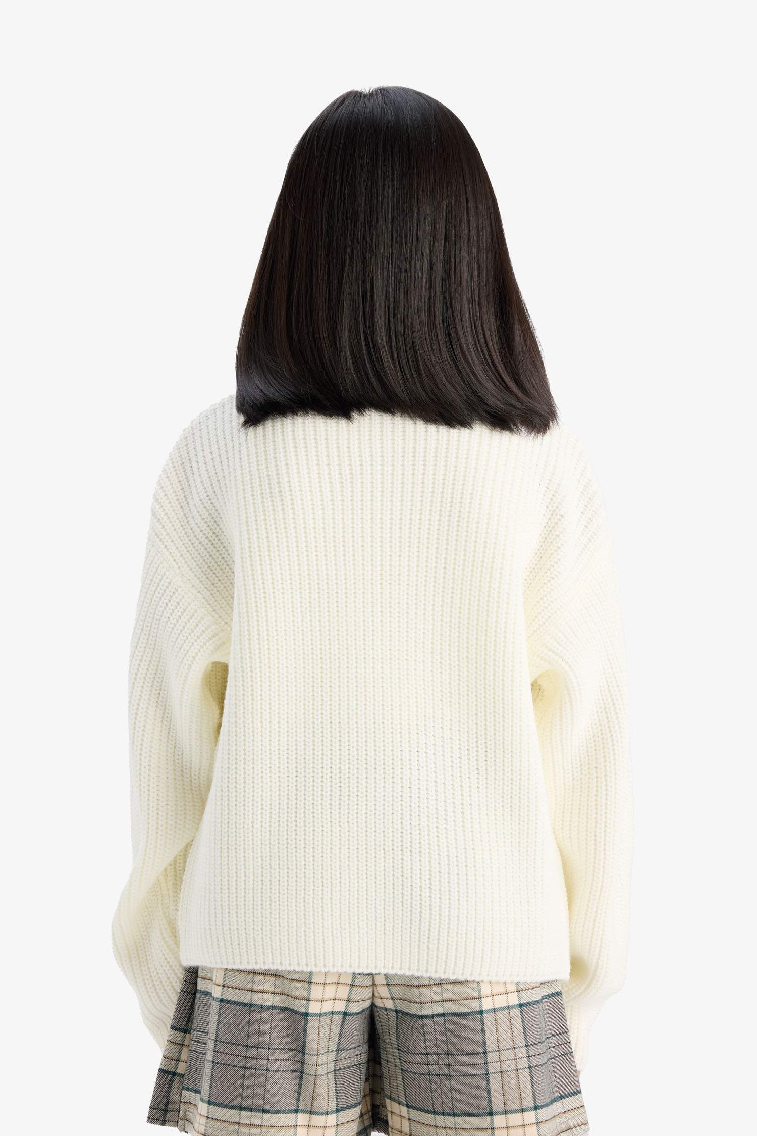 Girl's Standard Fit Crew Neck Knitwear Sweater