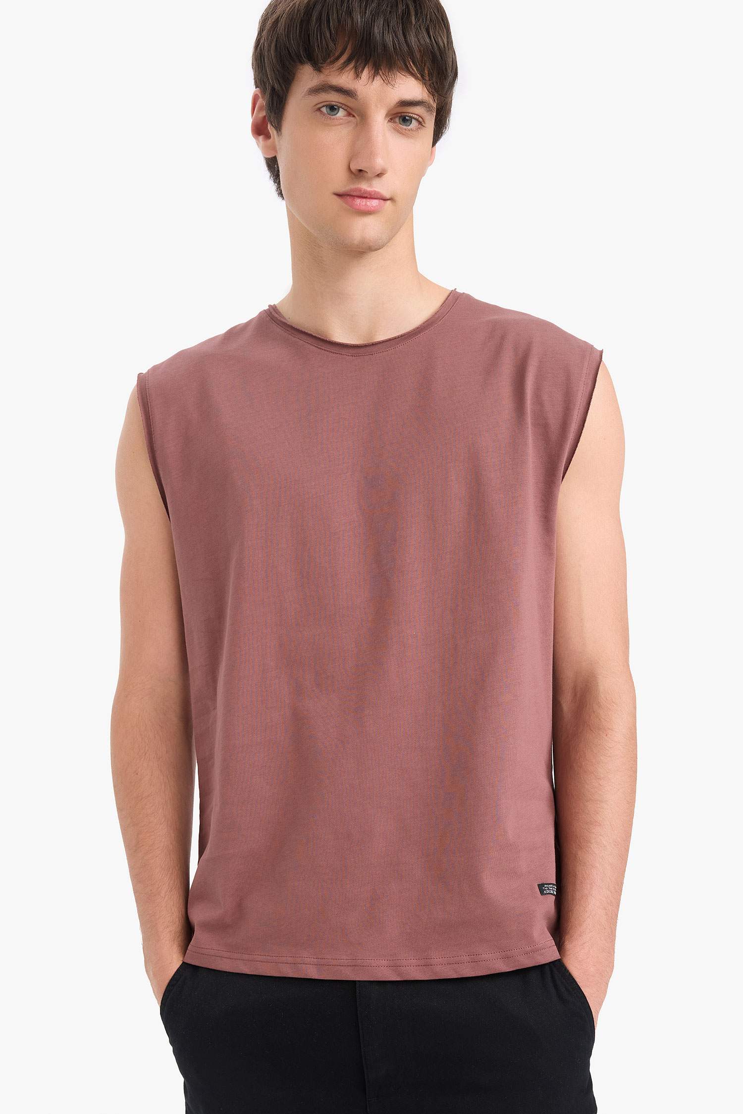 100% Cotton Boxy Fit Crew Neck Basic Plain Undershirt