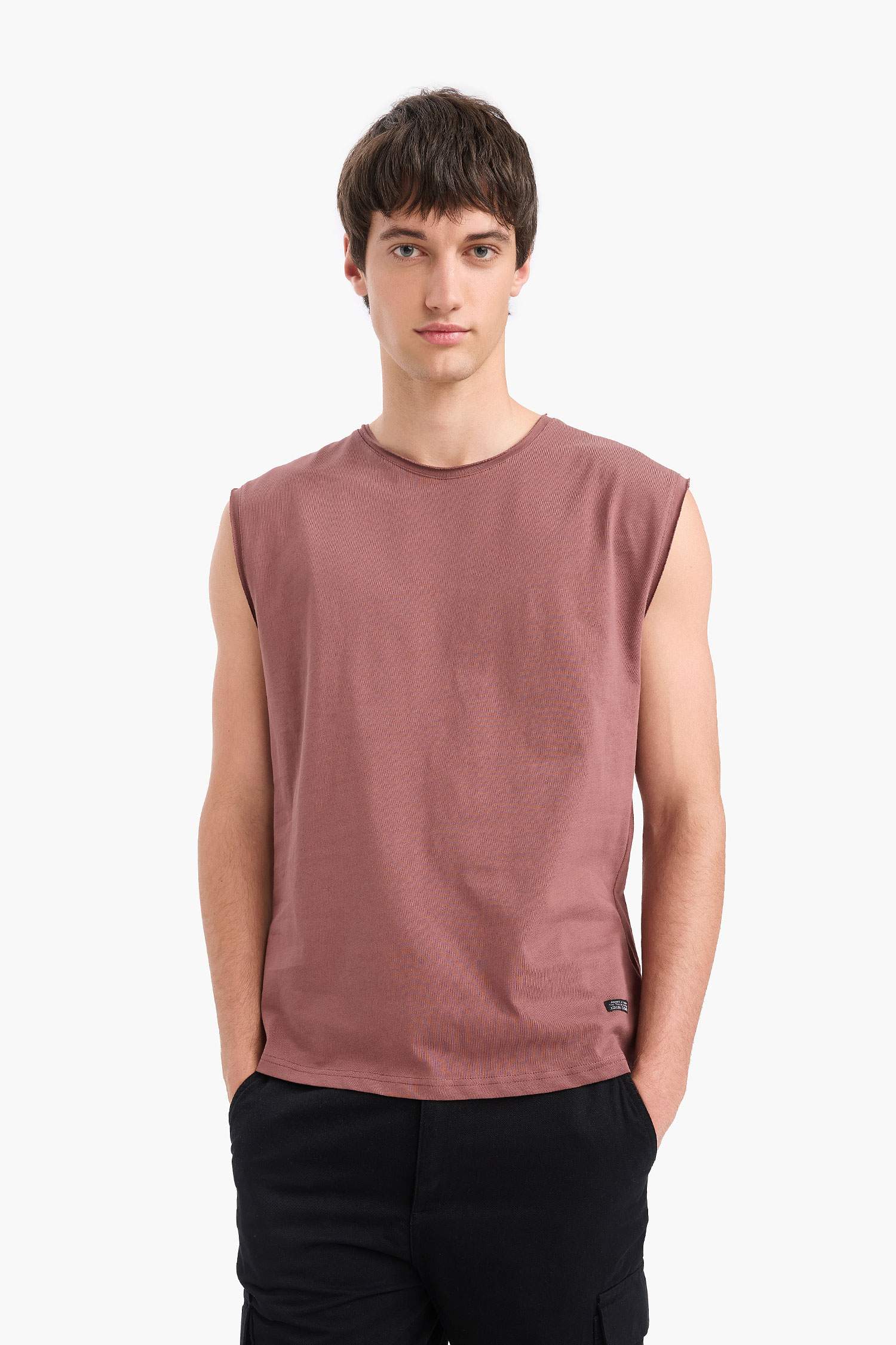 100% Cotton Boxy Fit Crew Neck Basic Plain Undershirt