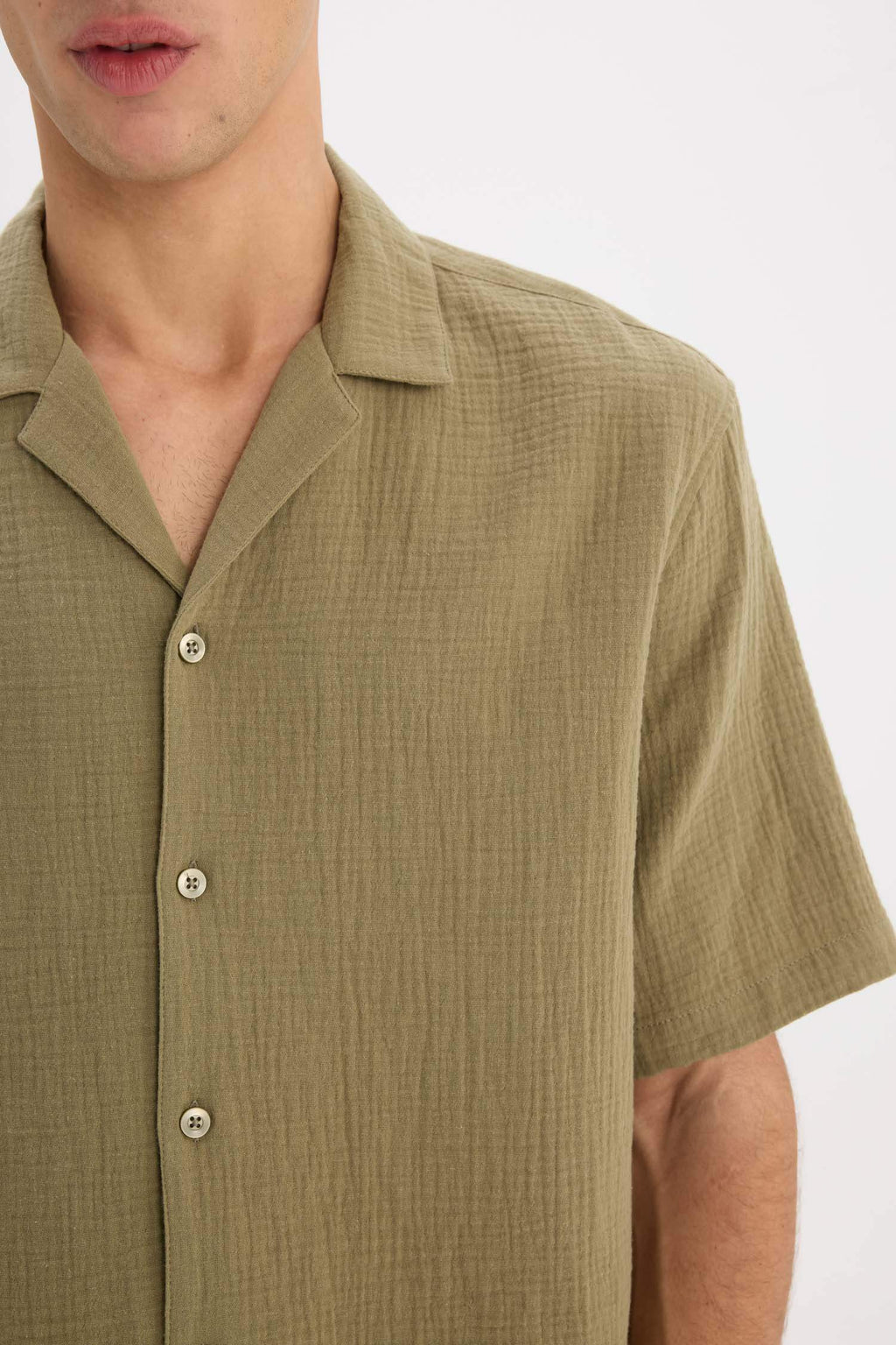 100% Cotton Relax Fit Polo Collar Cotton Summer Muslin Short Sleeve Shirt