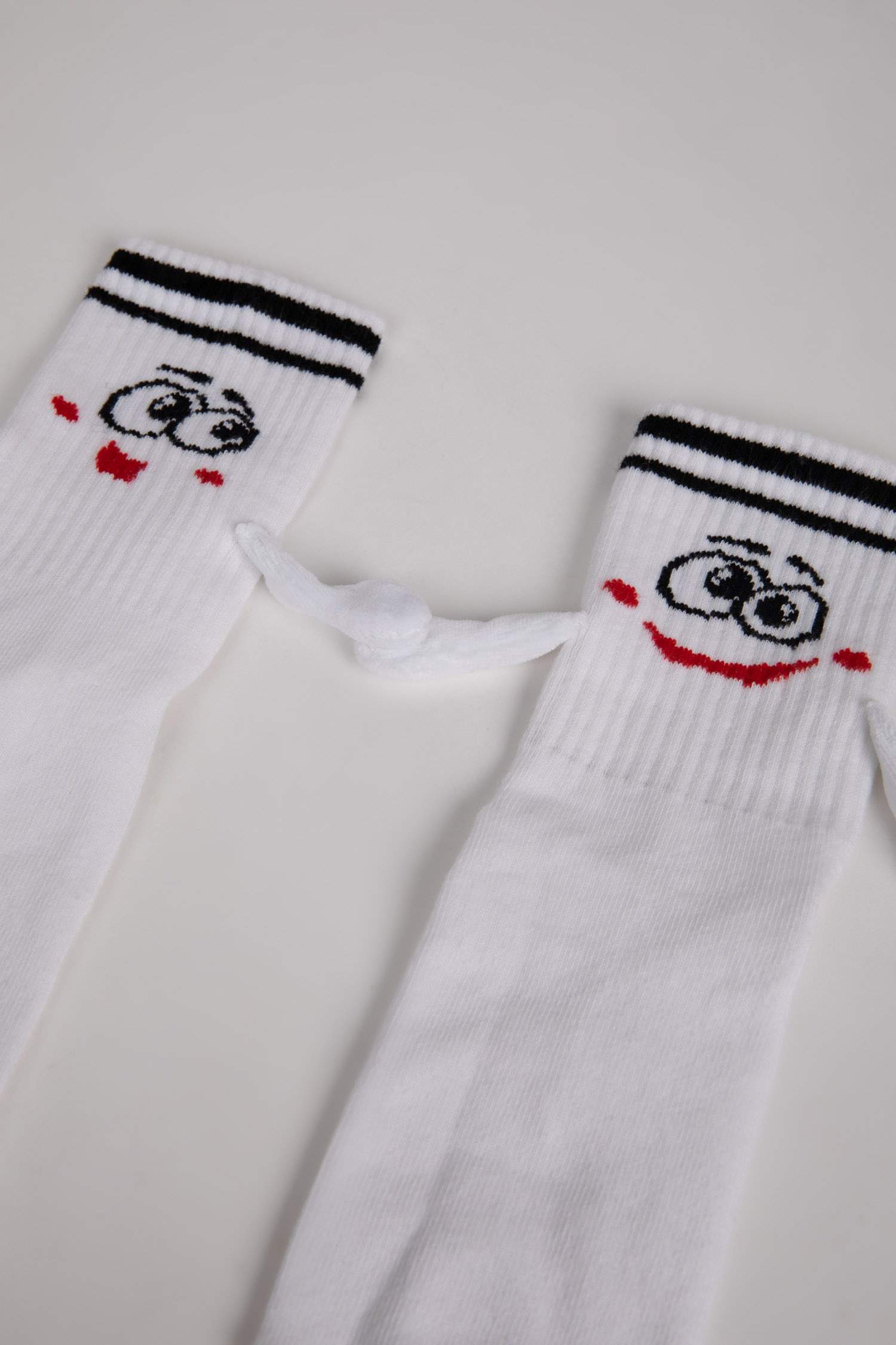 Women Magnetic Appliqued Cotton Long Socks