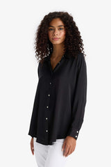 Standard fit shirt collar satin long sleeve shirt