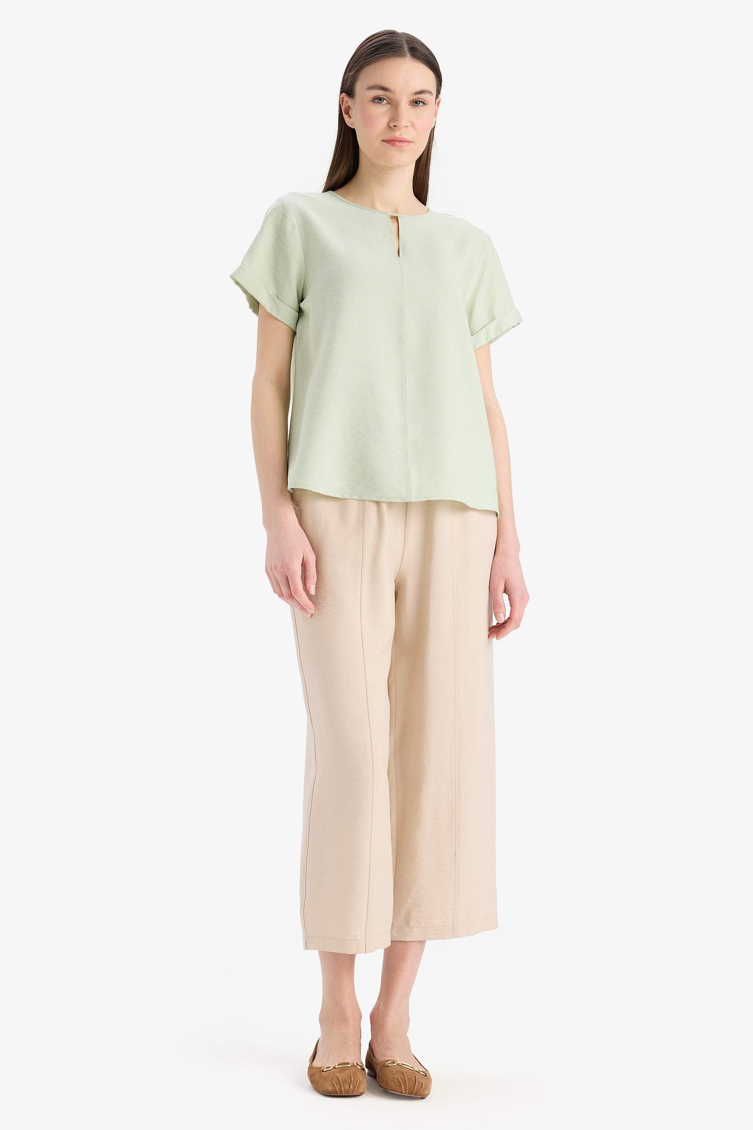 Regular Fit Round Neck Short Sleeve Blouse