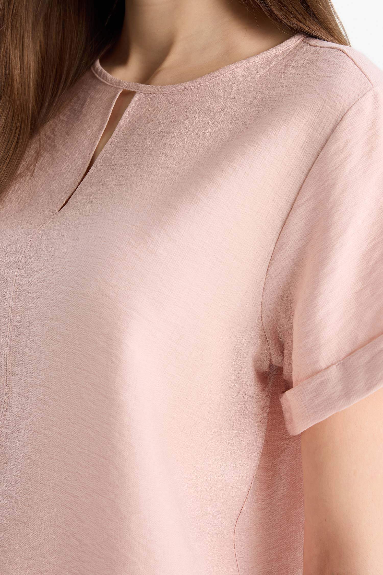 Regular Fit Round Neck Short Sleeve Blouse