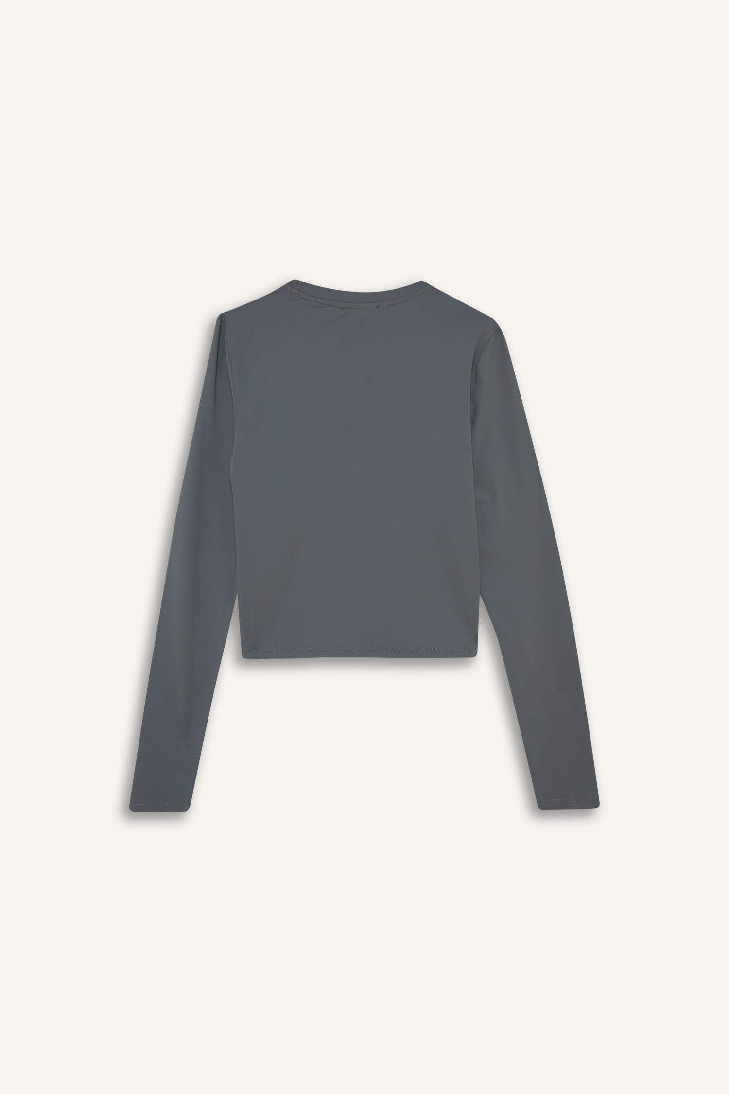 Fitted Crew Neck Long Sleeve T-Shirt