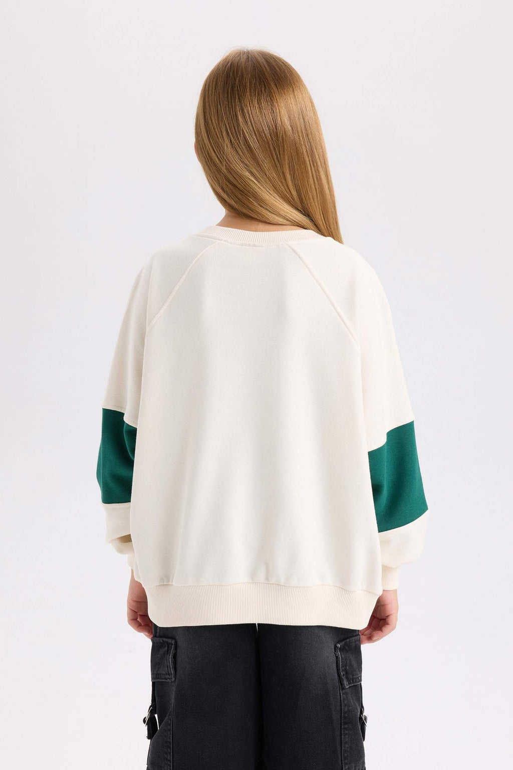 Girls Oversize Wide Pattern Crew Neck Printed Sweatshirt