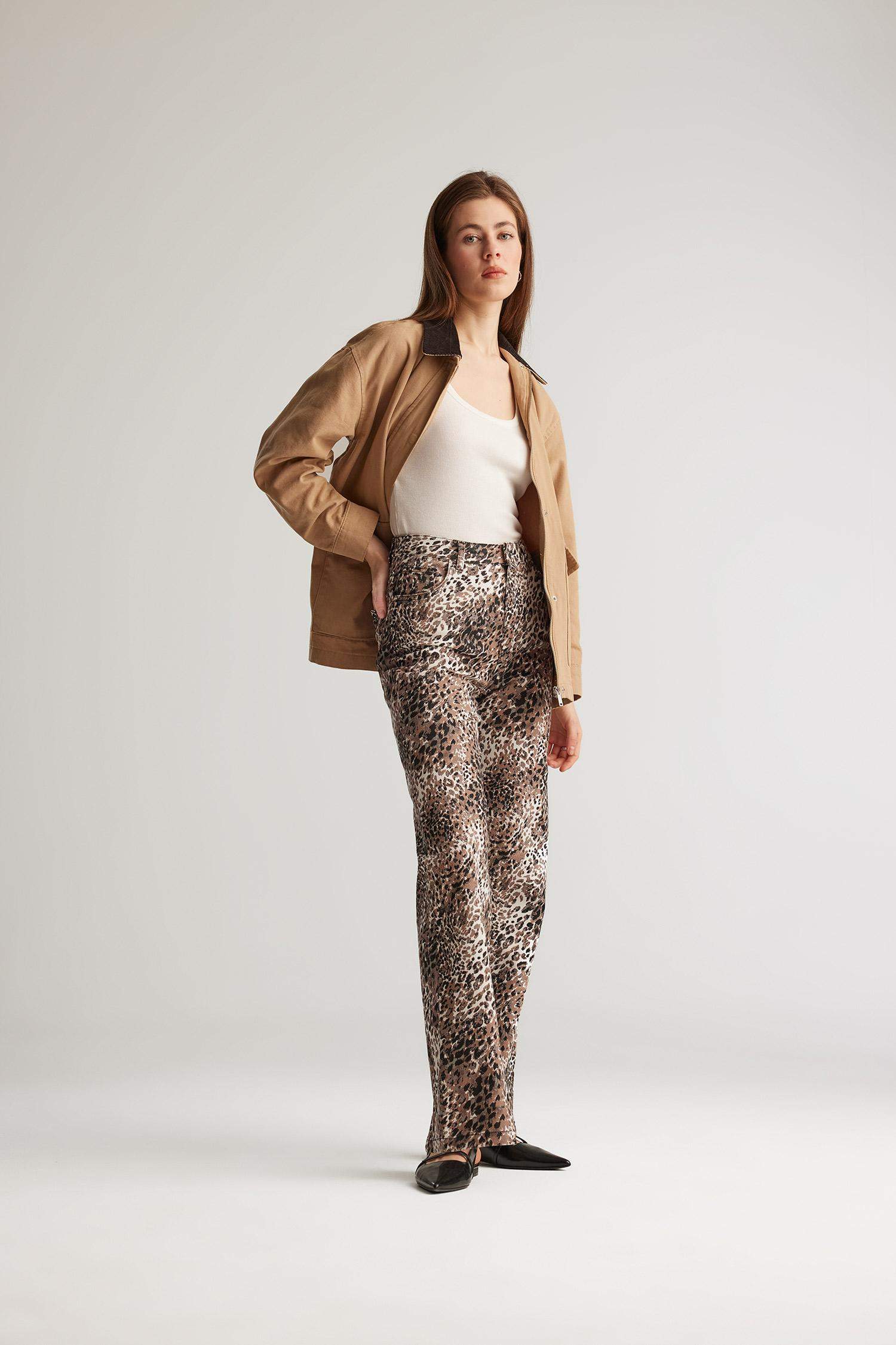 Straight Fit High Waist Snake Patterned Gabardine Trousers