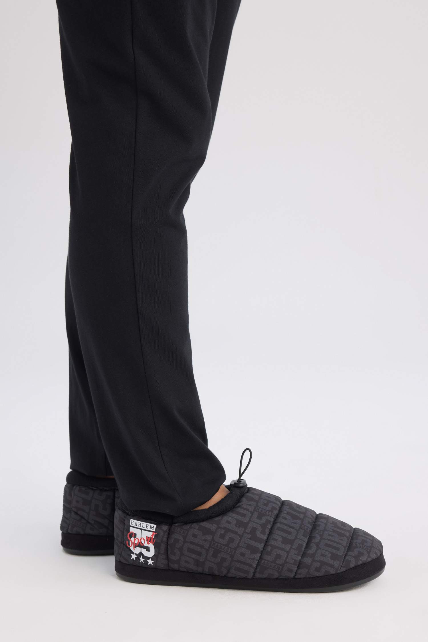 Men Flat Sole Slippers