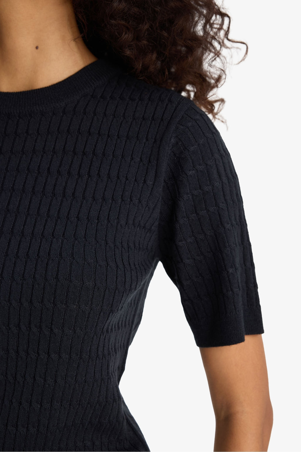 Regular Fit Crew Neck Short Sleeve Knitwear Sweater