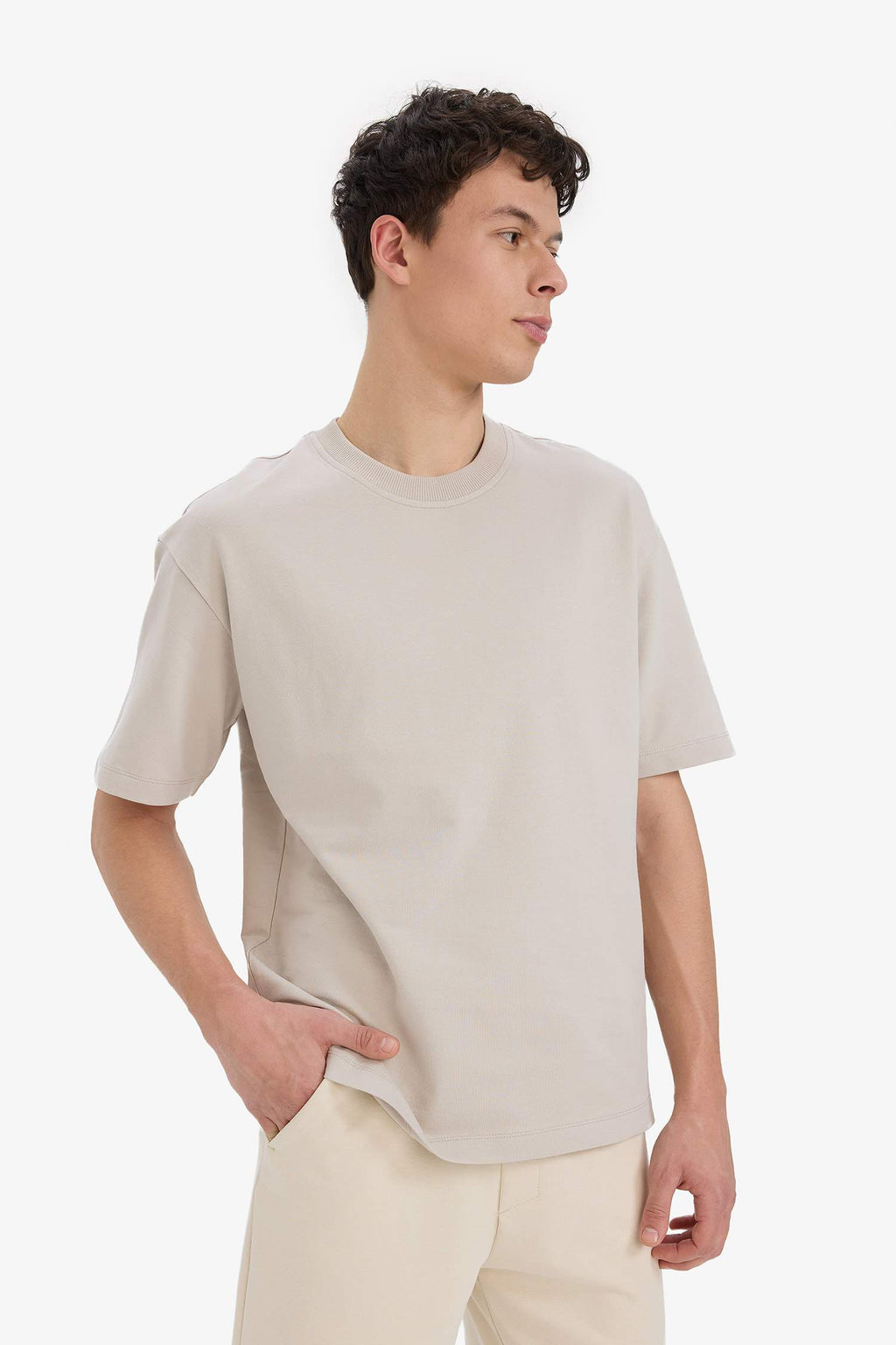 Cotton Relax Fit Crew Neck Basic T-Shirt