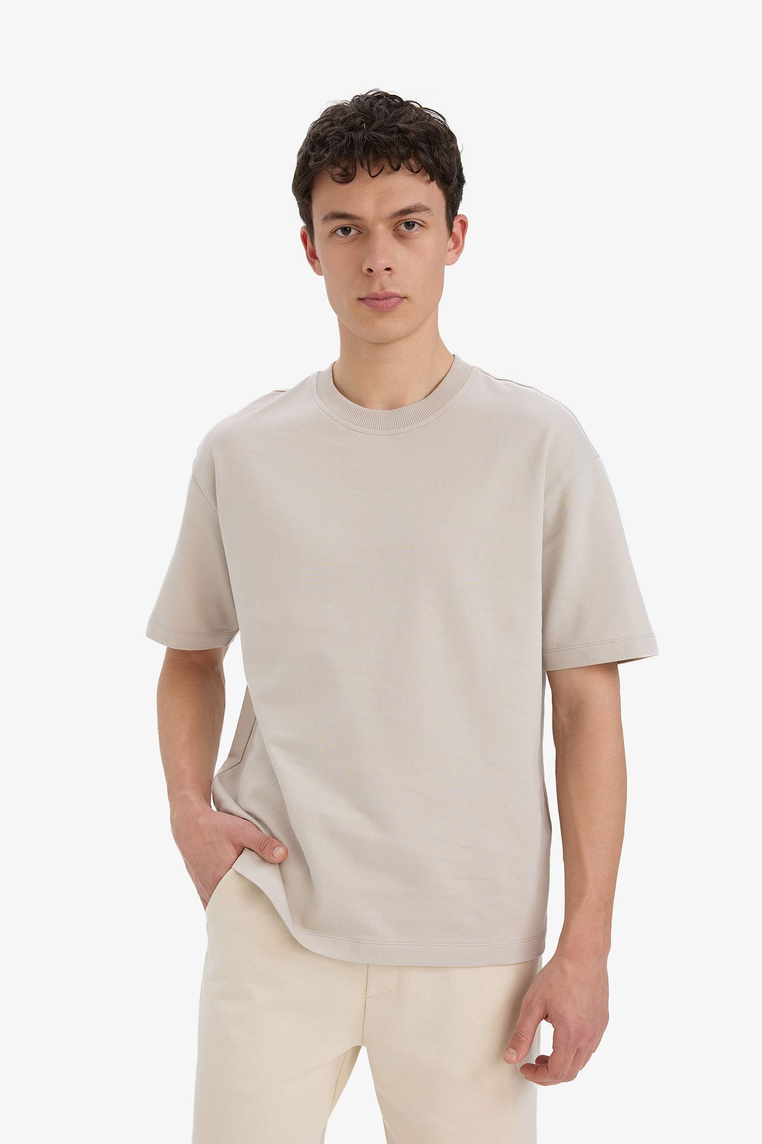 Cotton Relax Fit Crew Neck Basic T-Shirt