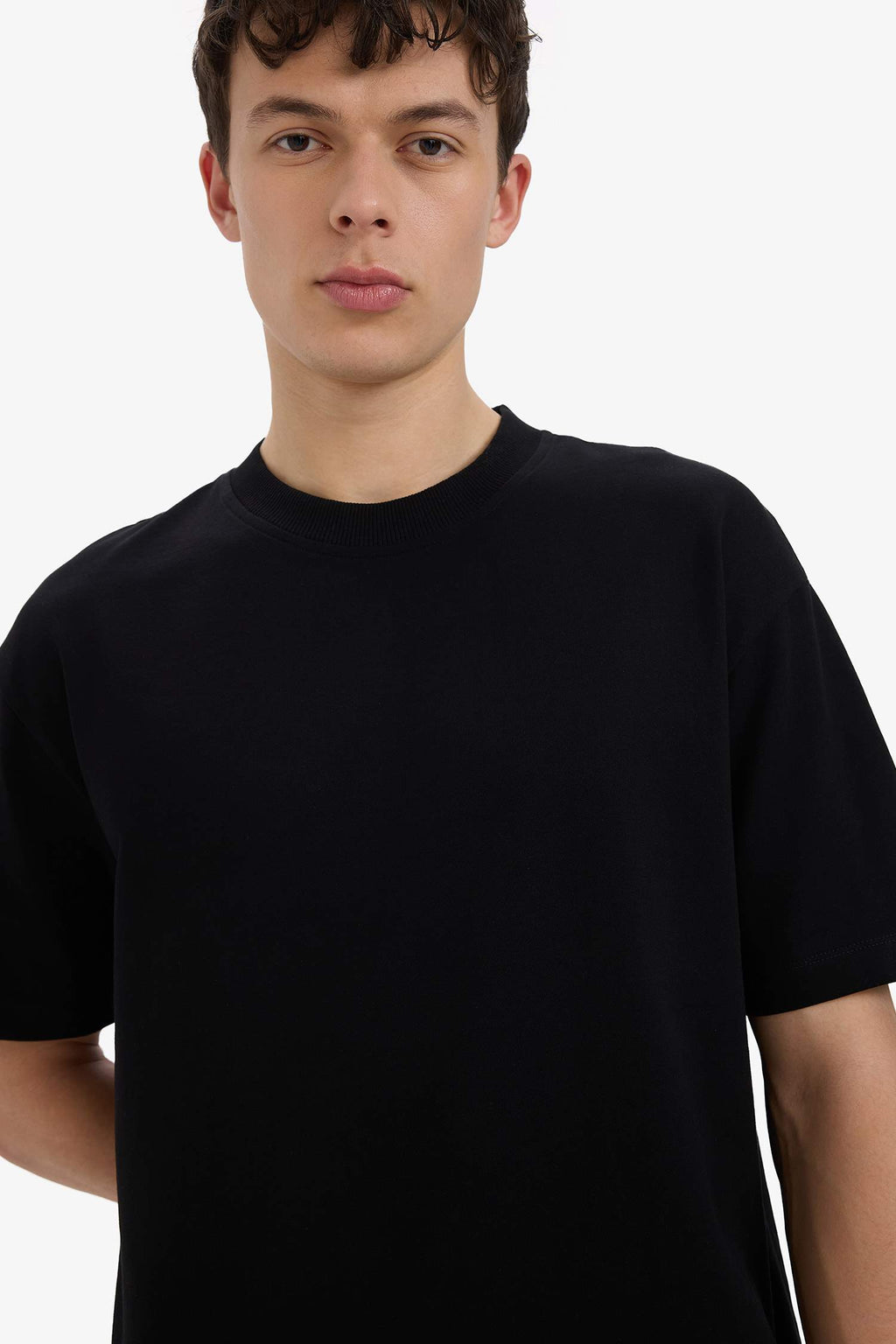 Cotton Relax Fit Crew Neck Basic T-Shirt