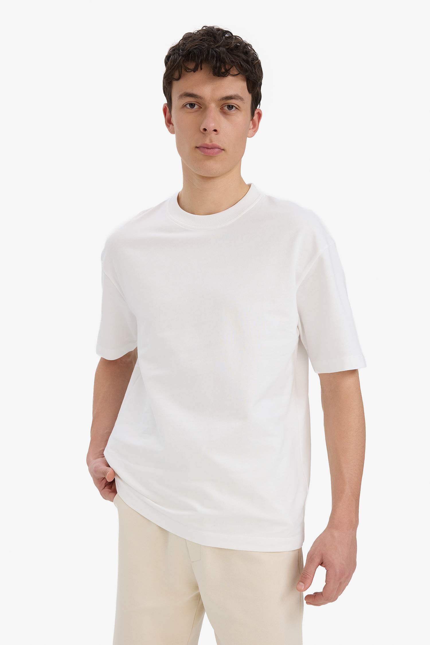 Cotton Relax Fit Crew Neck Basic T-Shirt
