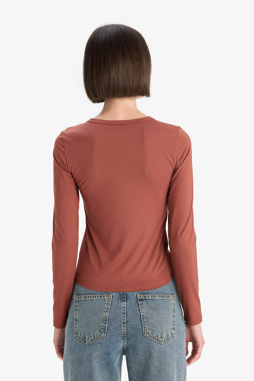 Slim Fit Slim Cut Crew Neck Basic Plain Long Sleeve T-Shirt