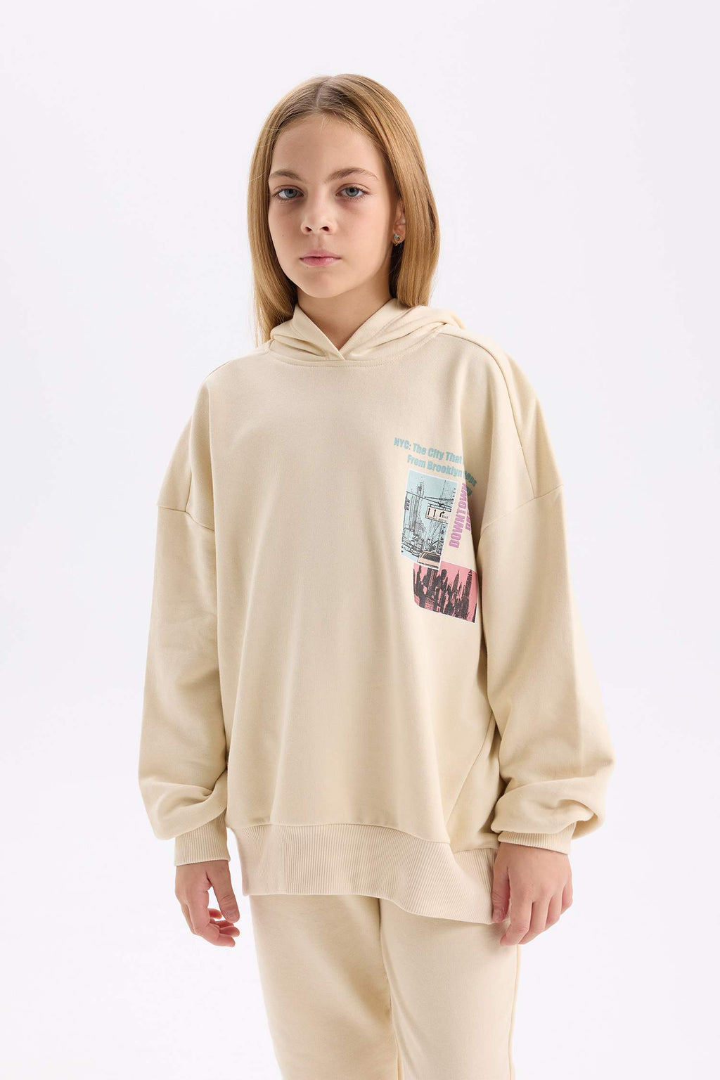 Girls 2-Piece Set Printed Sweatshirt with Elastic Waistband and Tracksuit Bottoms