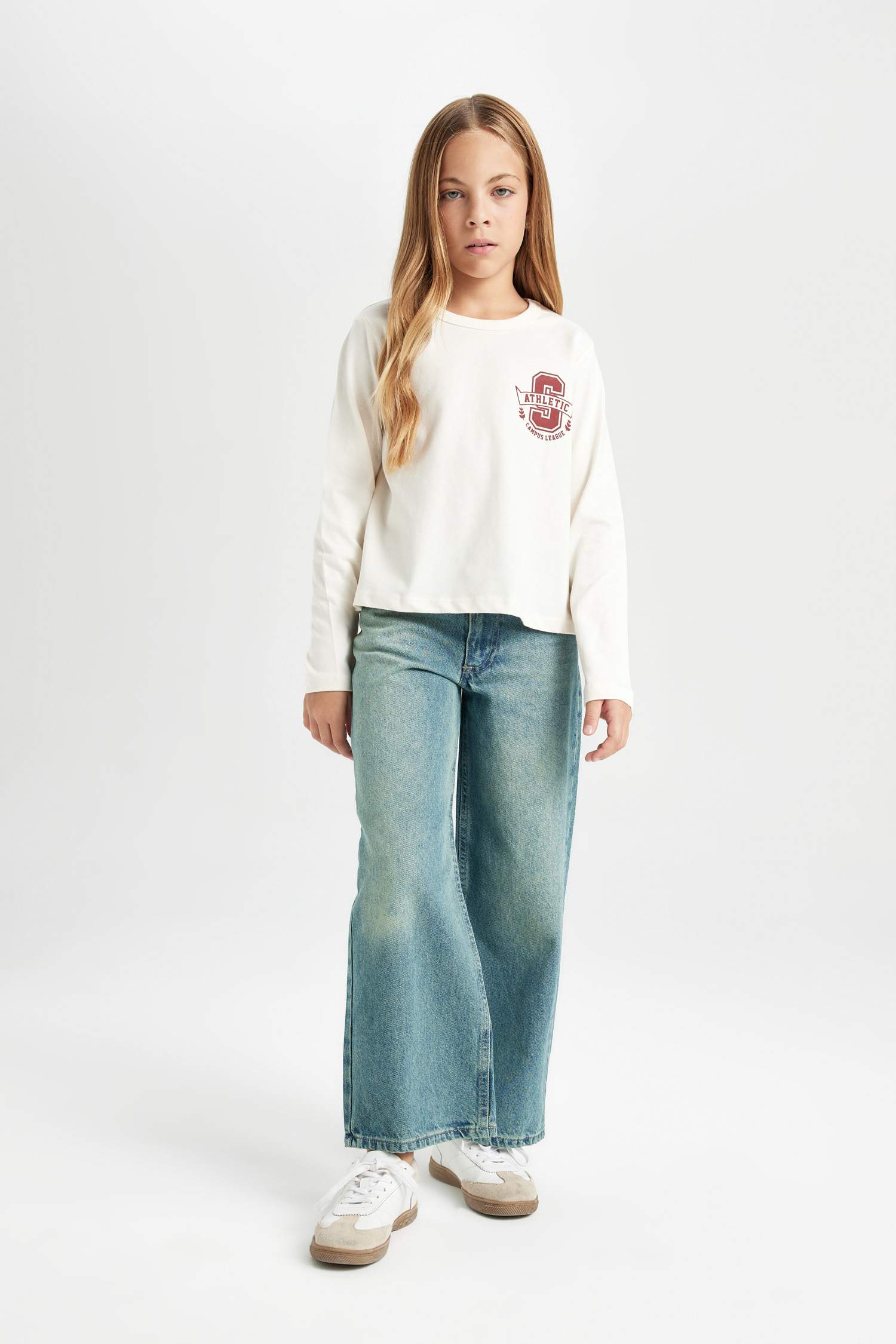 Girls Relax Fit Crew Neck Printed Long Sleeve School T-Shirt