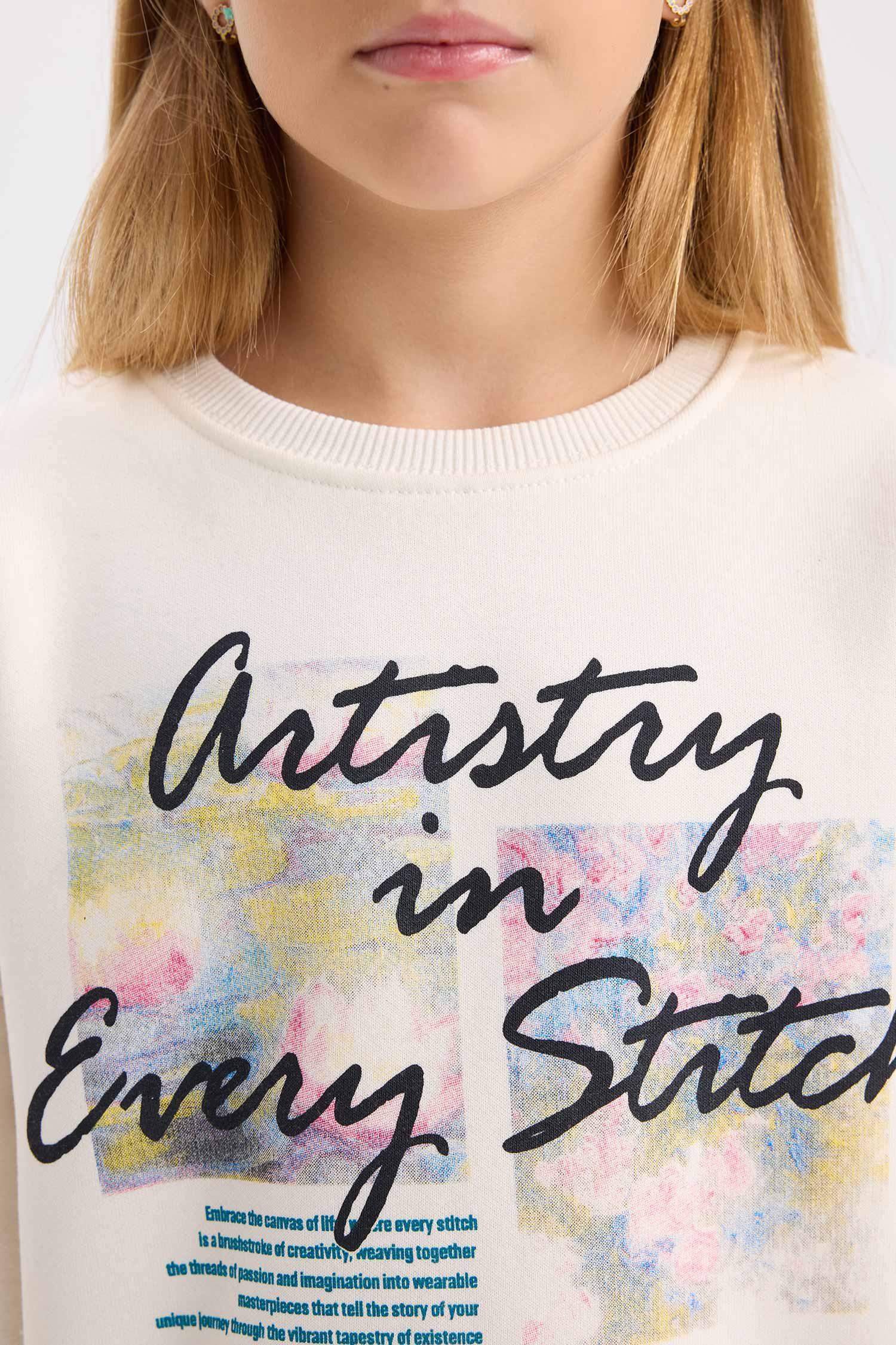 Girls Oversize Wide-Mould Crew Neck Printed Sweatshirt with Soft Furry Inside