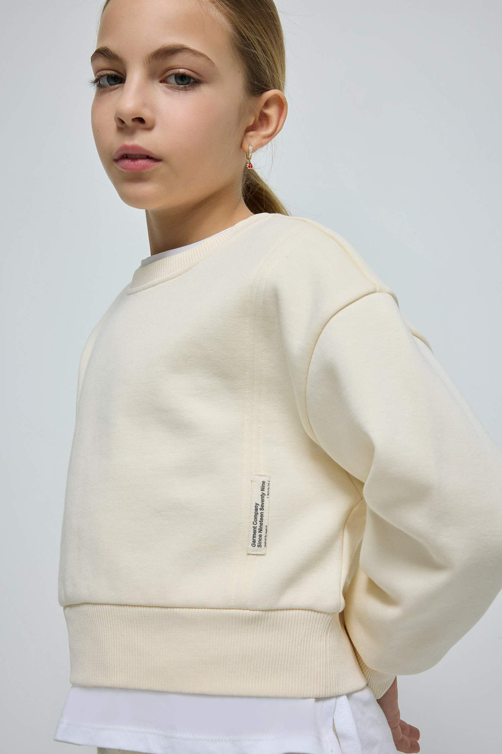 Girls Relax Fit Crew Neck Basic Plain Sweatshirt with Soft Fleece Lining