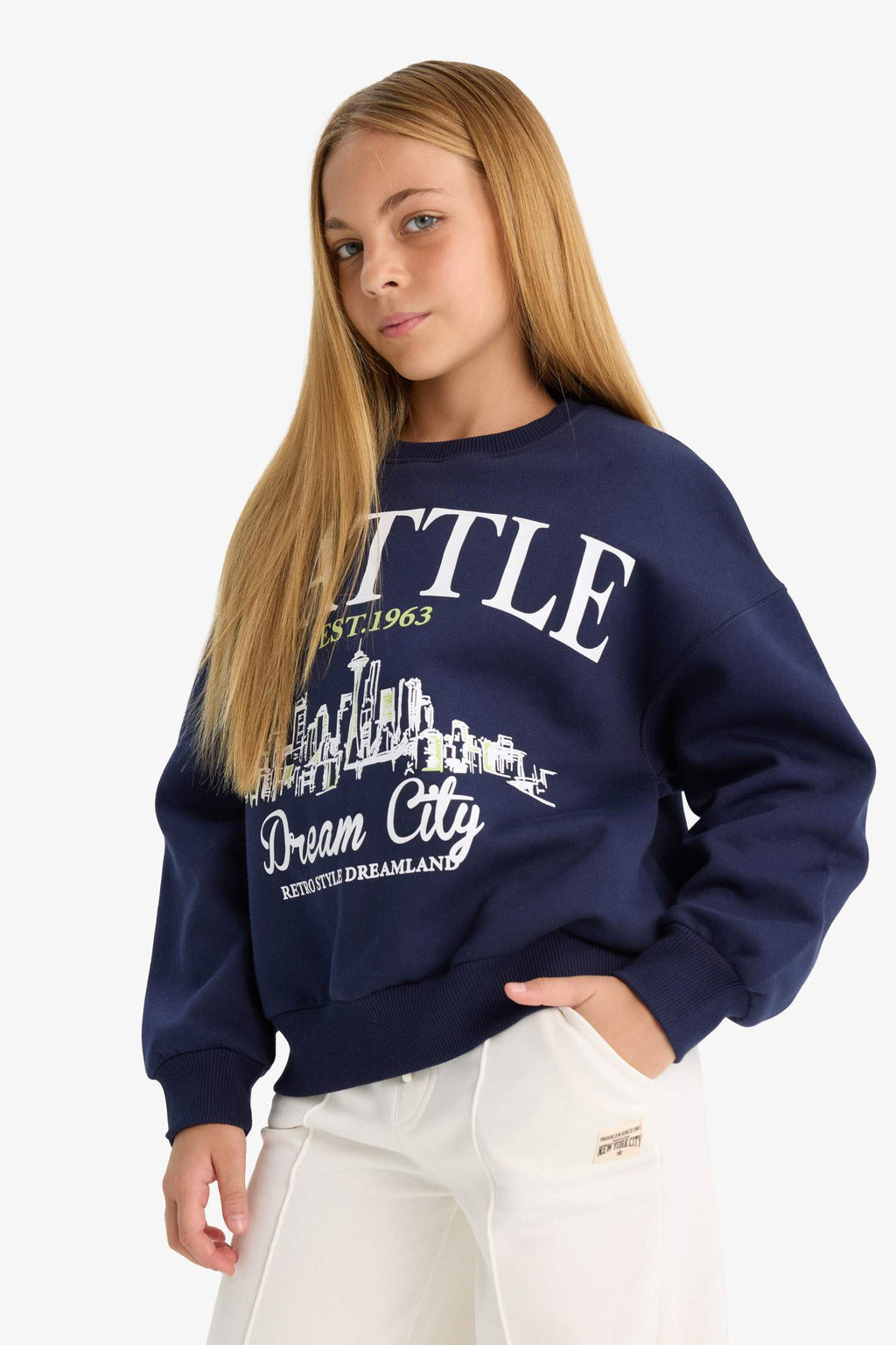 Girls Relax Fit Crew Neck Printed Sweatshirt