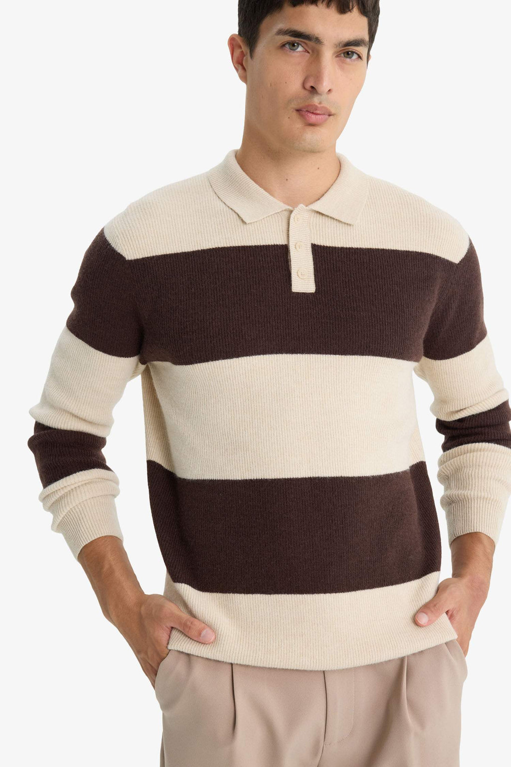 Standard Fit Polo Collar Knitwear Pullover