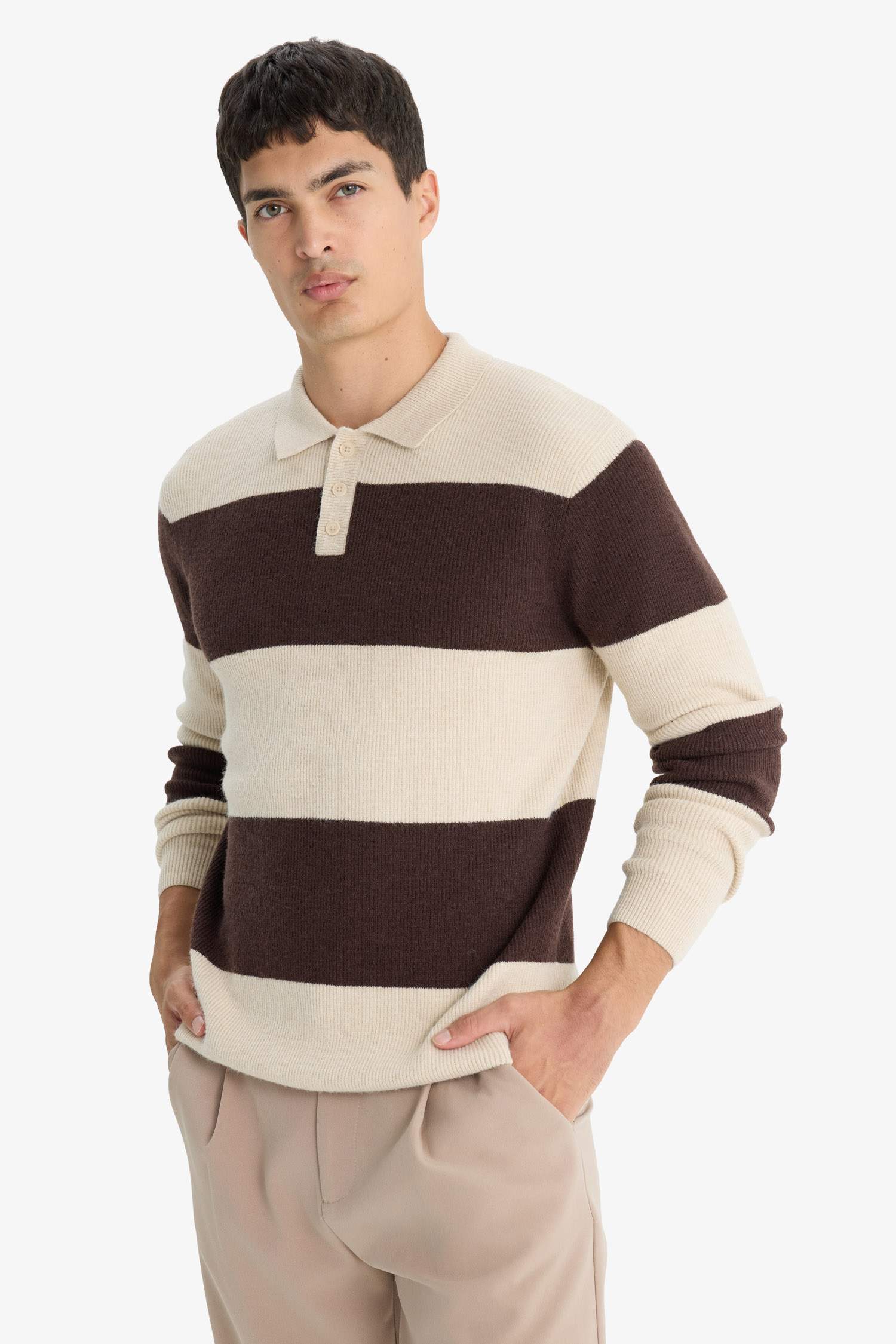 Standard Fit Polo Collar Knitwear Pullover