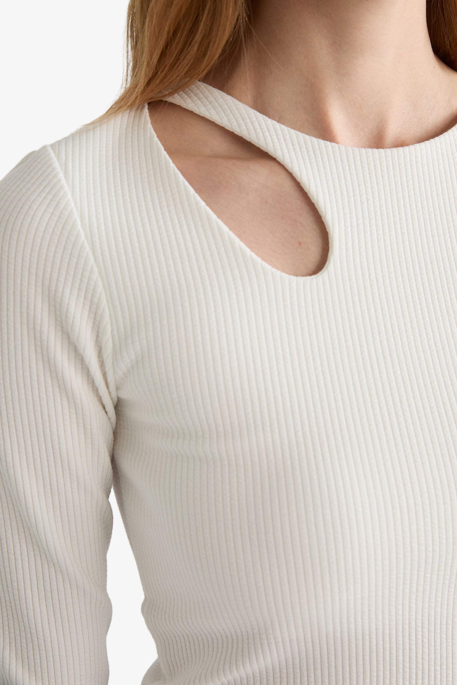 Slim Fit Narrow Cut Crew Neck Ribbed Long Sleeve T-Shirt