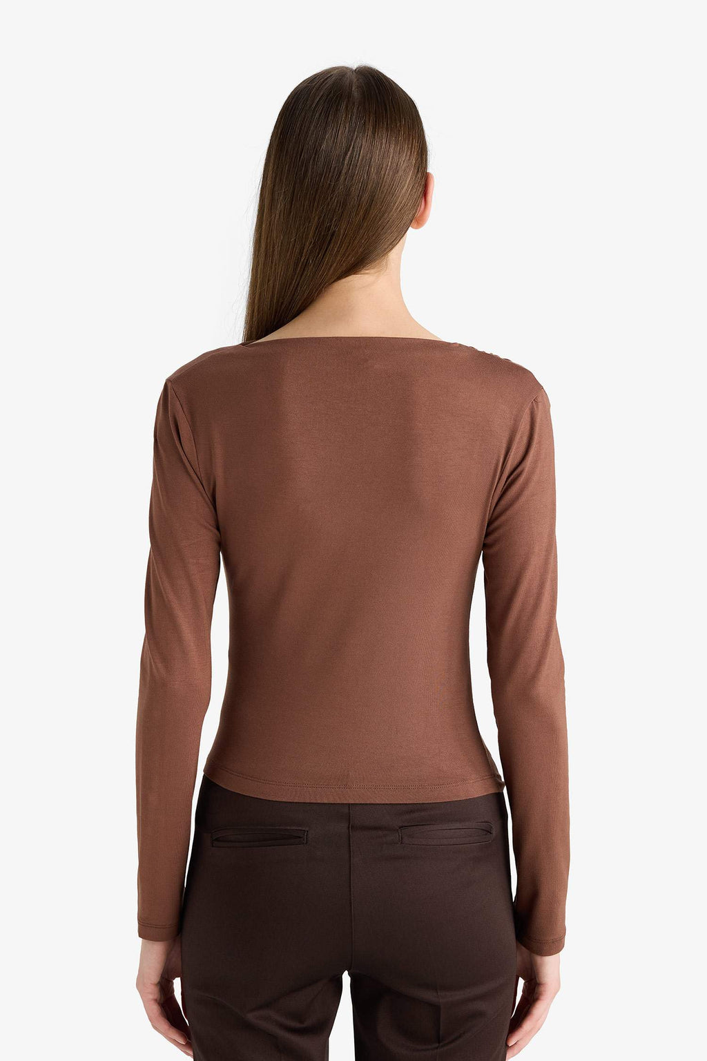 Slim Fit Narrow Cut Boat Neck Long Sleeve Blouse