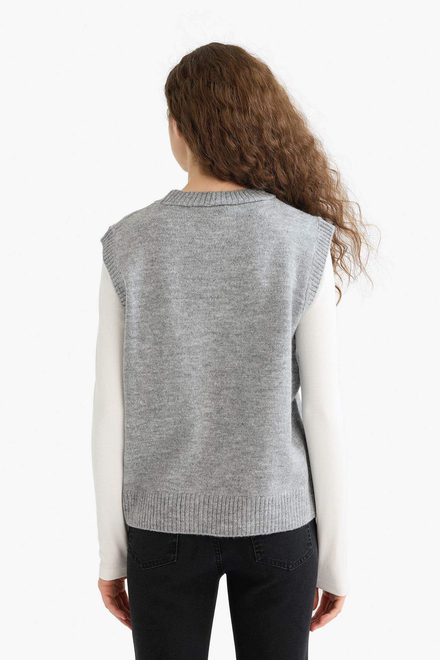 Regular Fit Basic Plain Crew Neck Knit Sweater