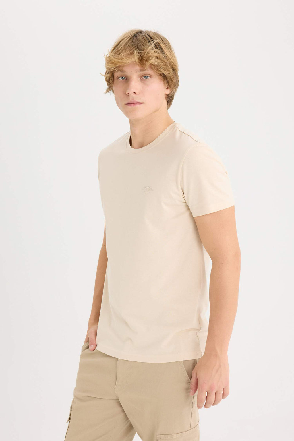 Slim Fit Crew Neck Printed Short Sleeve T-Shirt