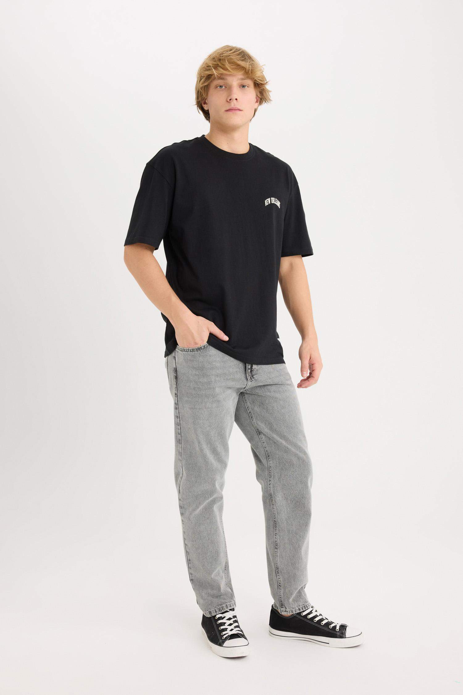 Boxy Fit Crew Neck Printed T-Shirt