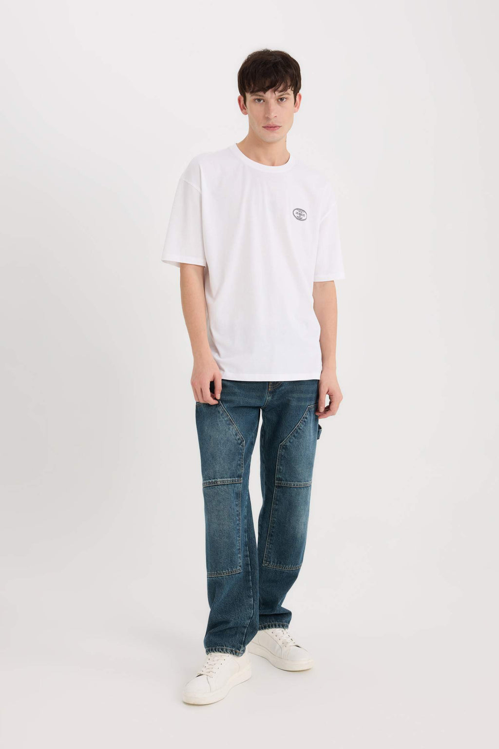 Oversize Fit Crew Neck Slogan Print T-Shirt