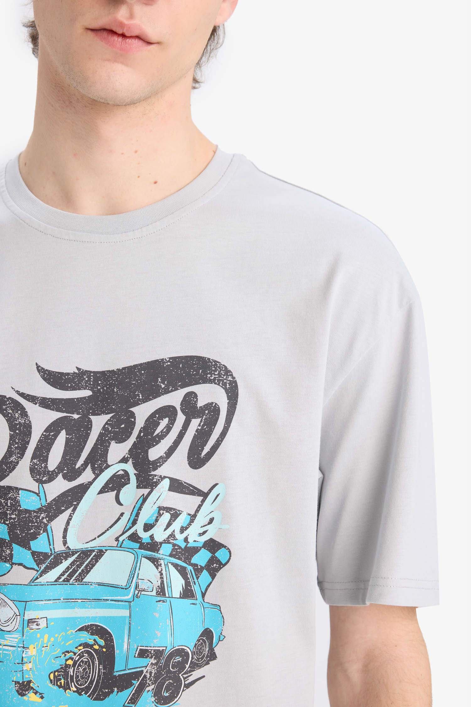 100% Cotton Boxy Fit Crew Neck Printed Short Sleeve T-Shirt