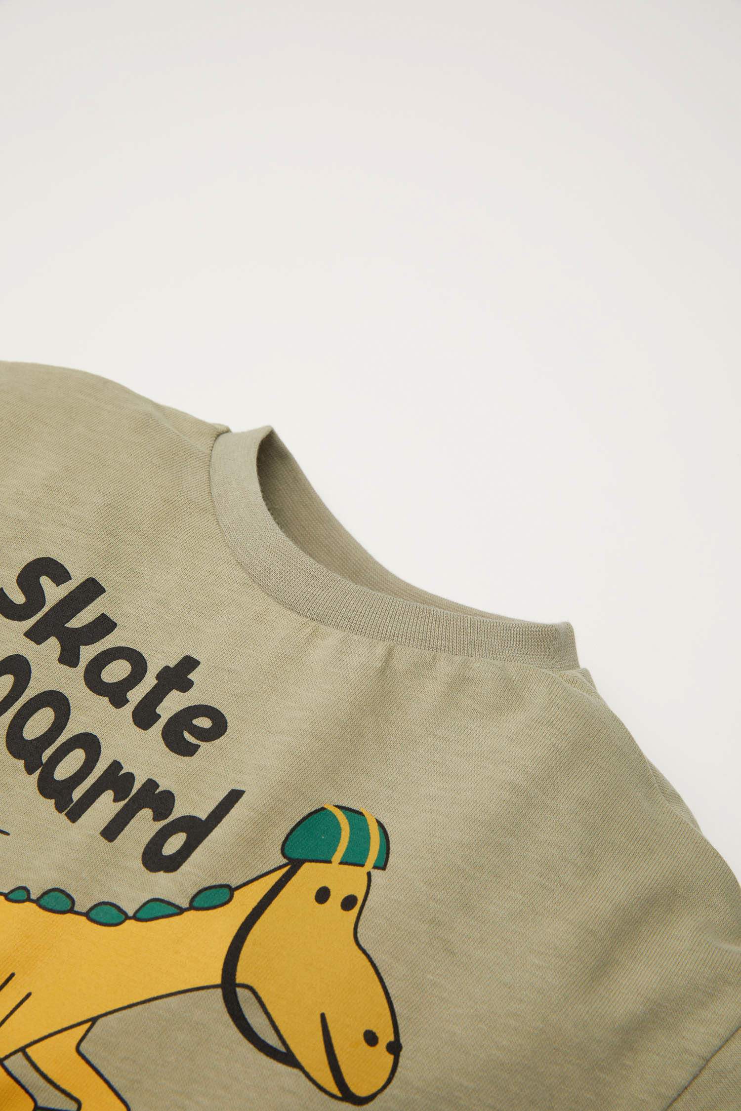 Men's Baby Cycling Collar Dinosaur Printed Long Sleeve T-Shirt