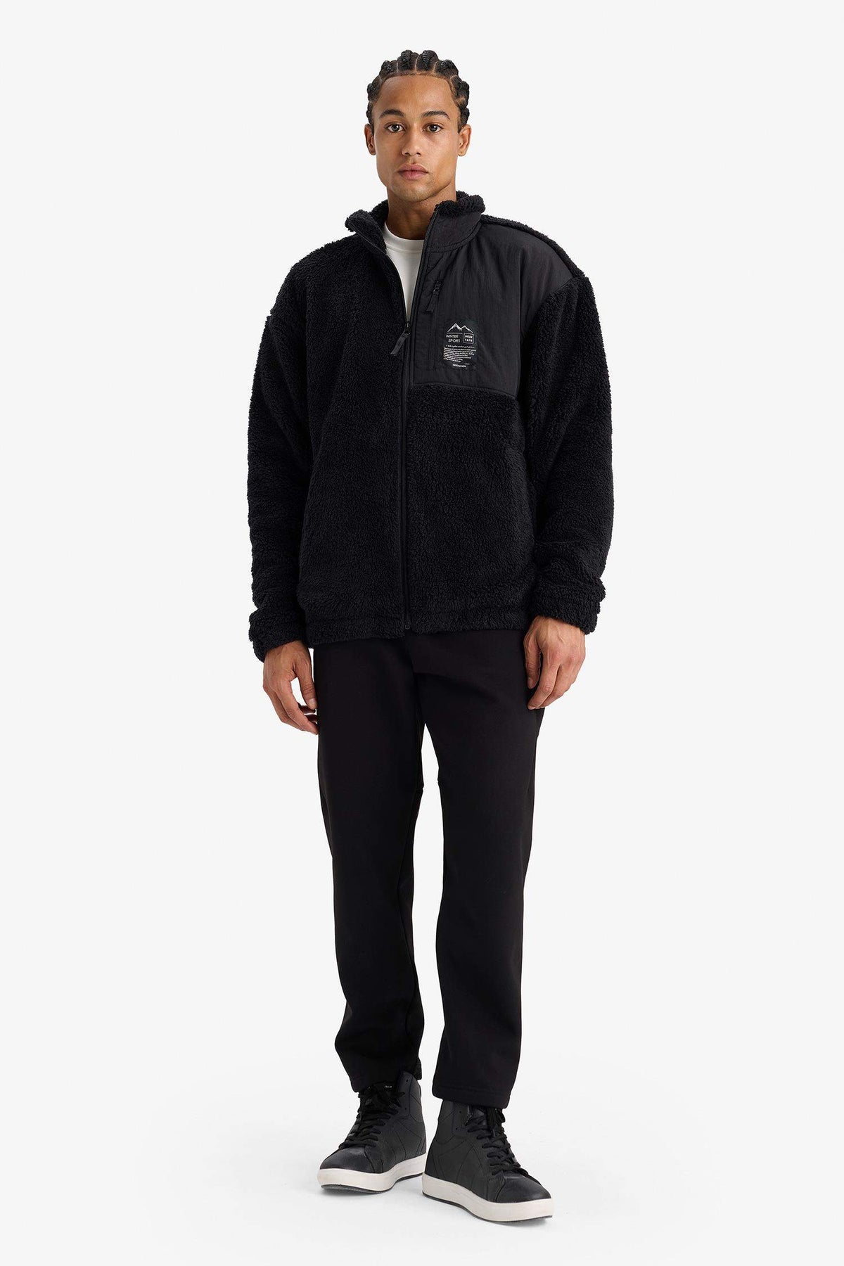 Standard Fit Sports Jogger with Pockets