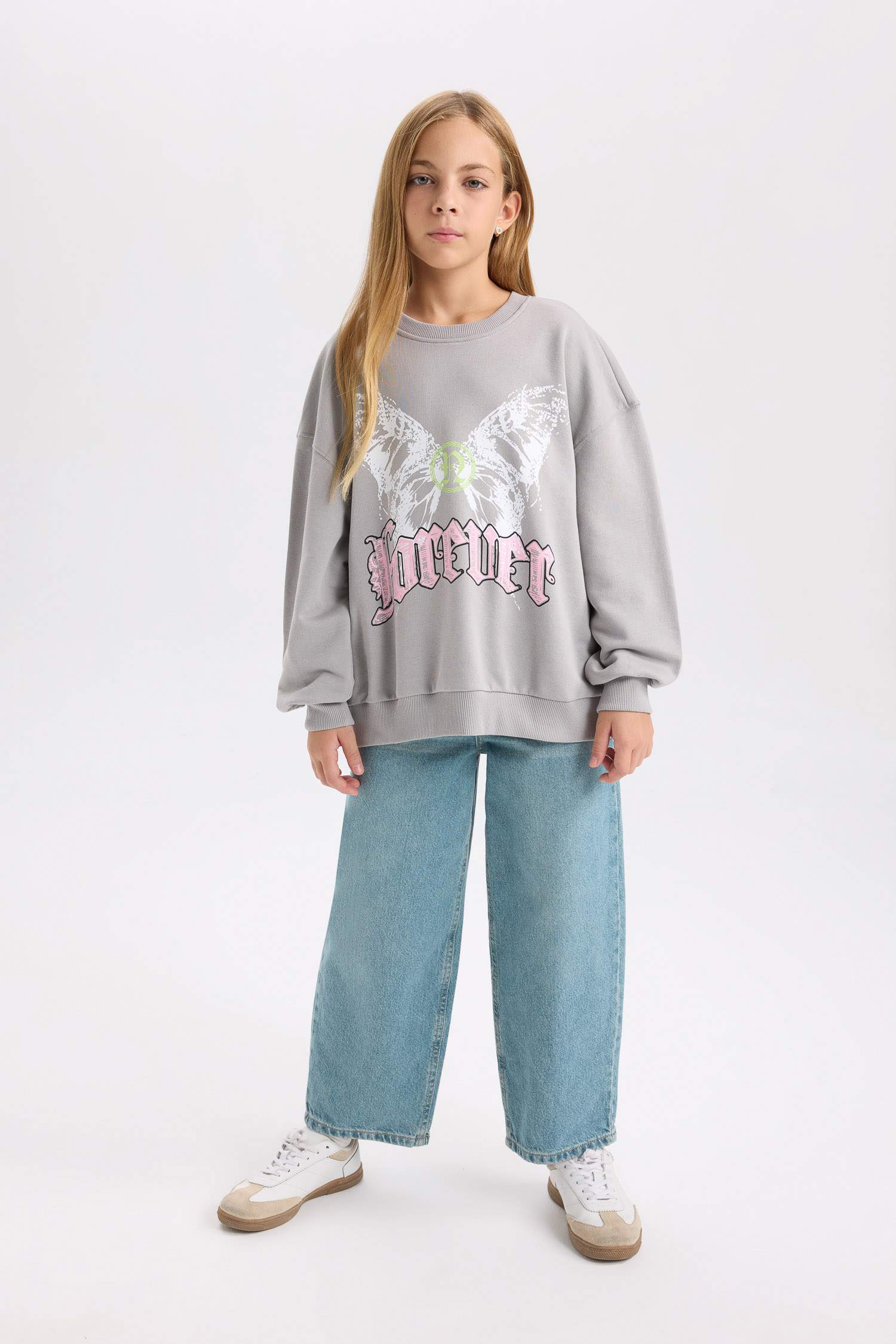 Girls Gray Oversize Wide Pattern Crew Neck Back Printed Sweatshirt