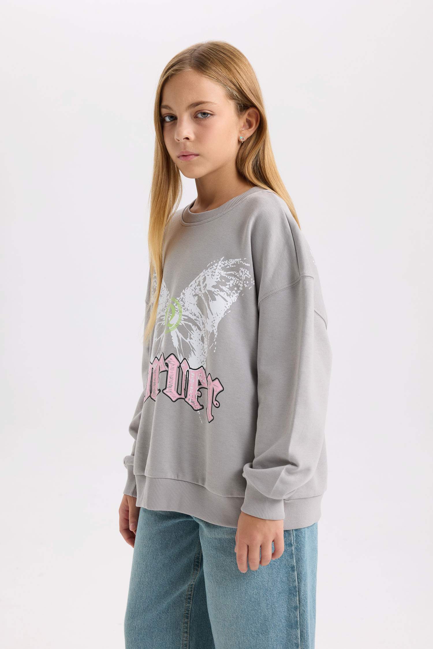 Girls Gray Oversize Wide Pattern Crew Neck Back Printed Sweatshirt