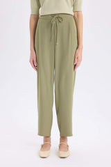 Normal Waist Short Leg Crepe Jogger Pants