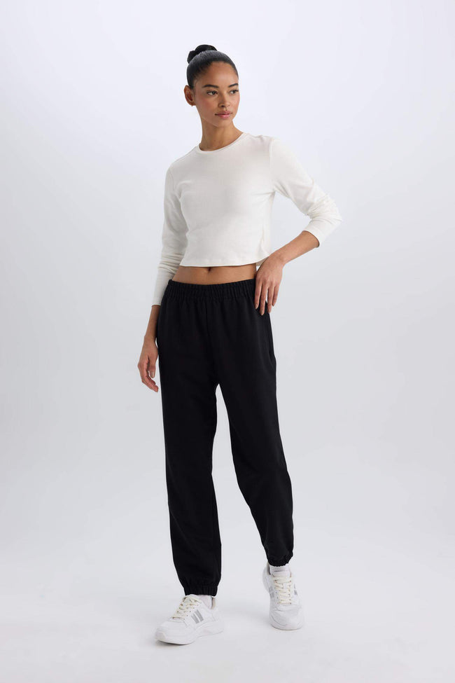 Defactofit Standard Fit Pocketed Jogger Sweatpants Main Image